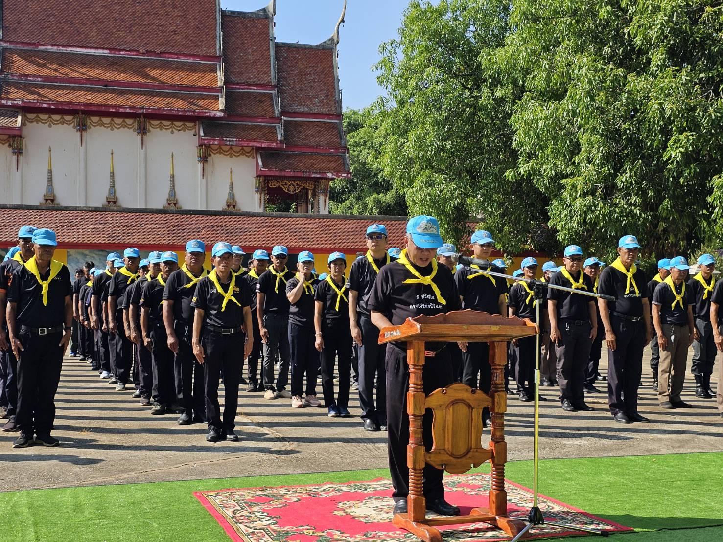 เข้าร่วมกิจกรรมจิตอาสา พัฒนาปรับปรุงภูมิทัศน์ ร่วมกับโครงการปกป้องและเชิดชูสถาบันพระมหากษัตริย์ และ โครงการหน่วยบำบัดทุกข์ บำรุงสุข สร้างรอยยิ้มให้ประชาชน